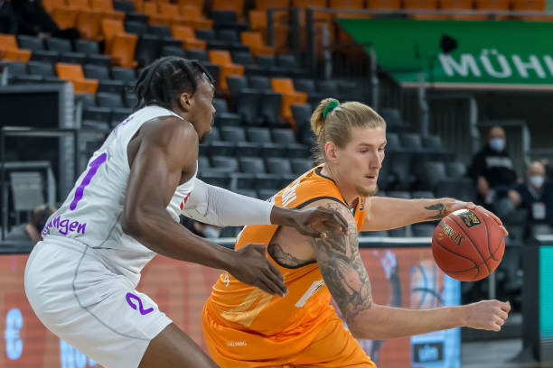 日本受众中 日本受众中